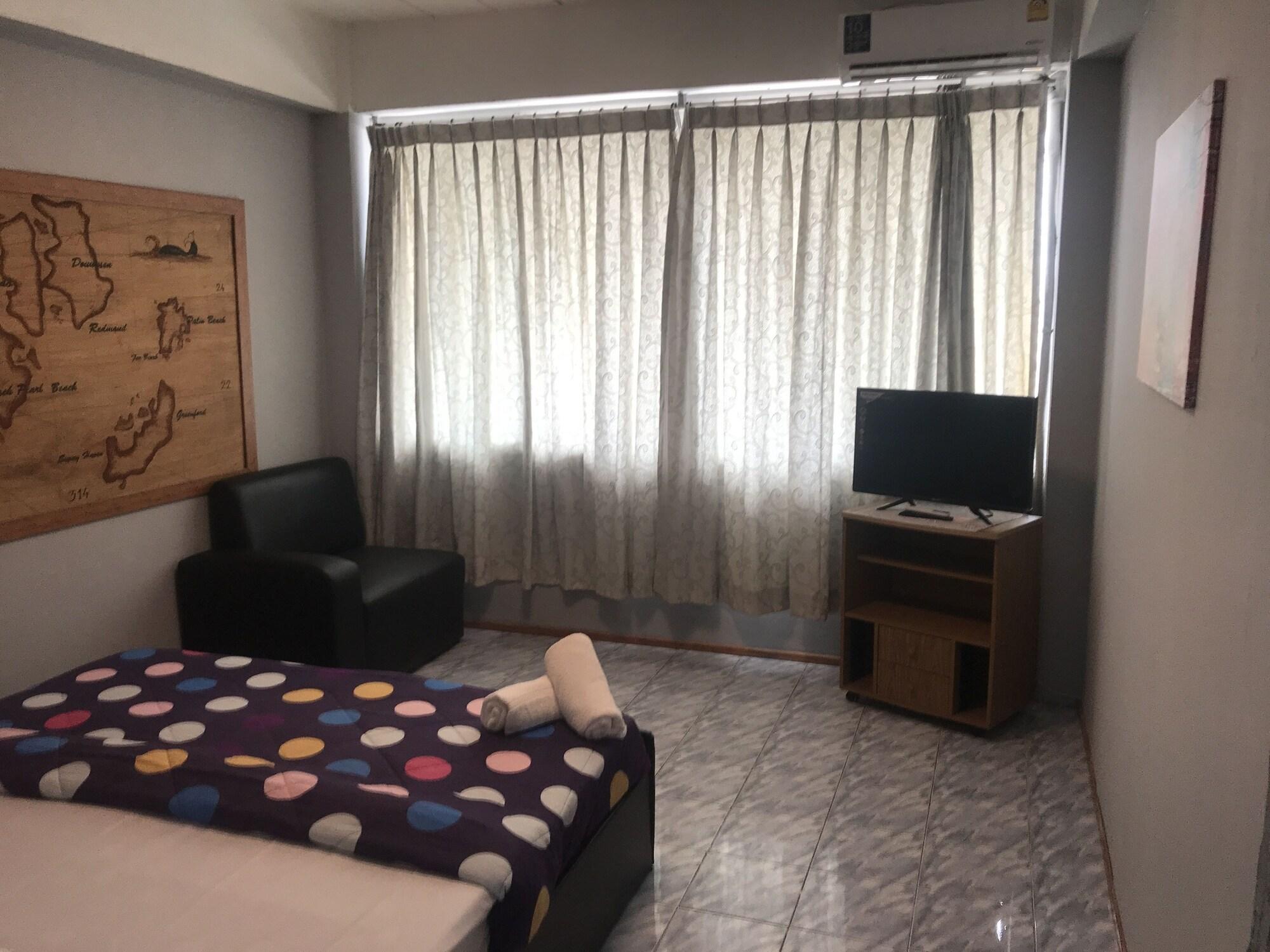 Hotel Seaview Jomtien pláž Exteriér fotografie