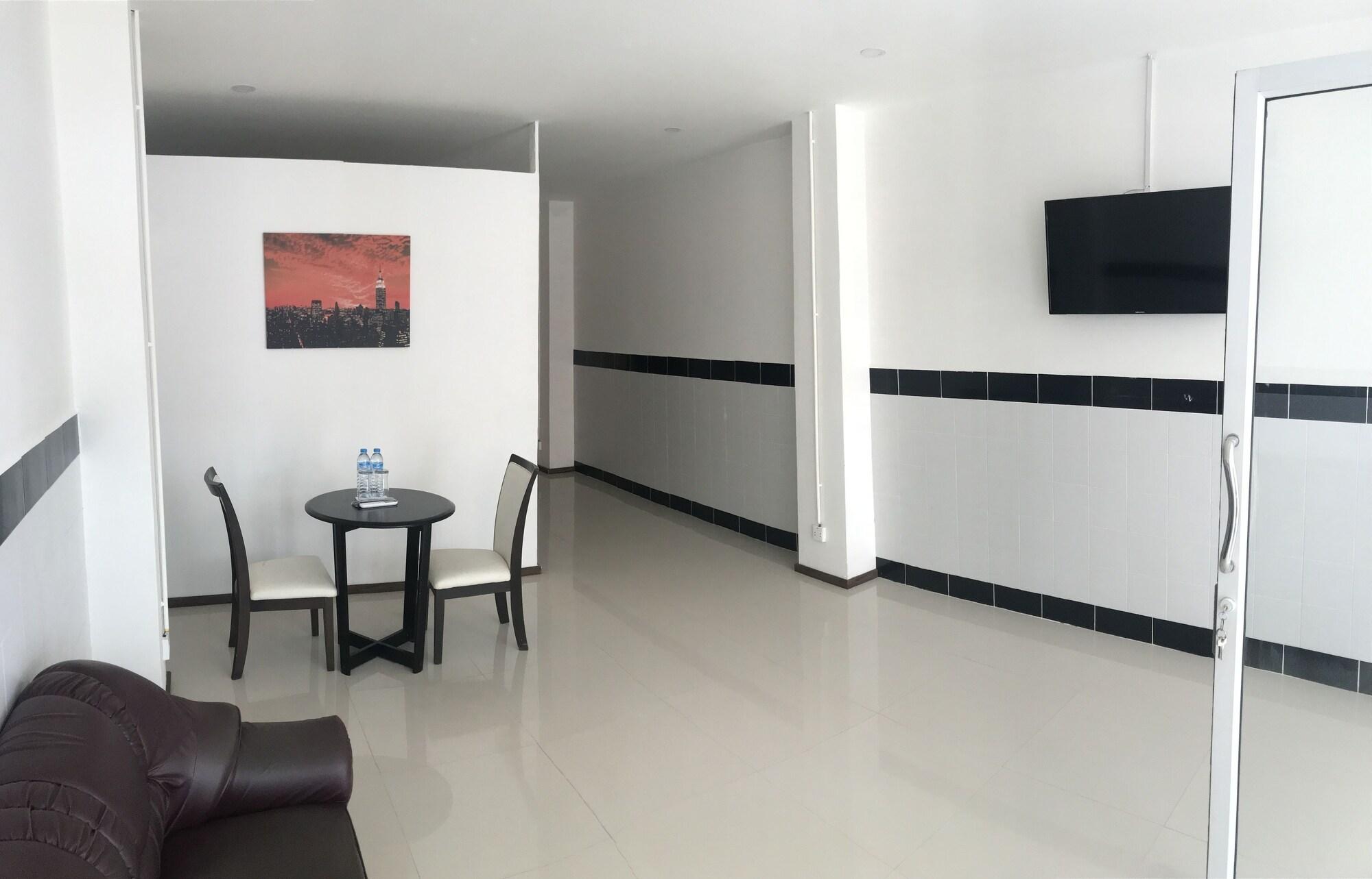 Hotel Seaview Jomtien pláž Exteriér fotografie