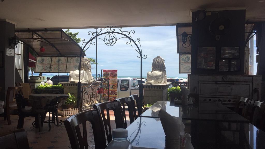 Hotel Seaview Jomtien pláž Exteriér fotografie